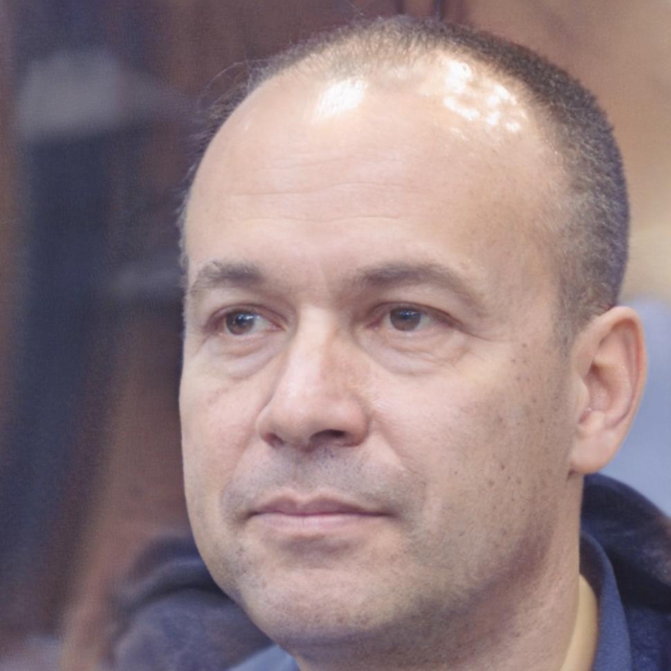 Portrait de Rémi concepteur chez runoumkaivo